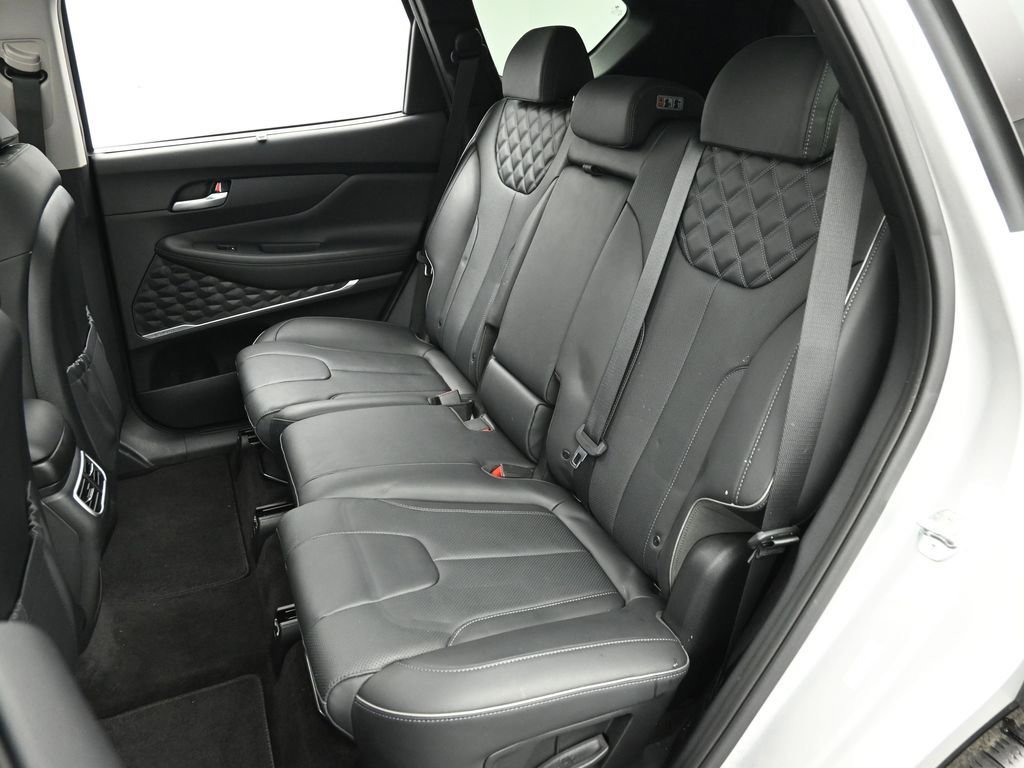 Used 2022 Hyundai Santa Fe SEL Premium AWD/4WD image 19