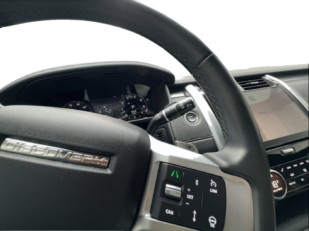 Used 2024 Land Rover Discovery Dynamic SE AWD/4WD image 46