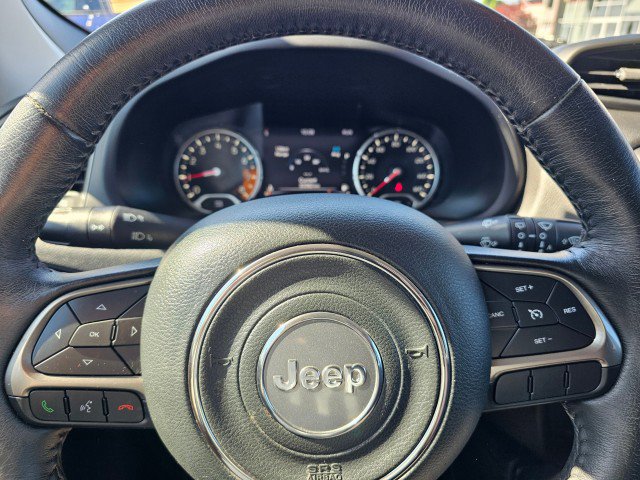 Used 2018 Jeep Renegade Limited image 28