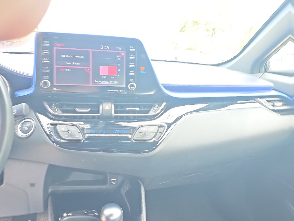 Used 2021 Toyota C-HR XLE FWD image 12