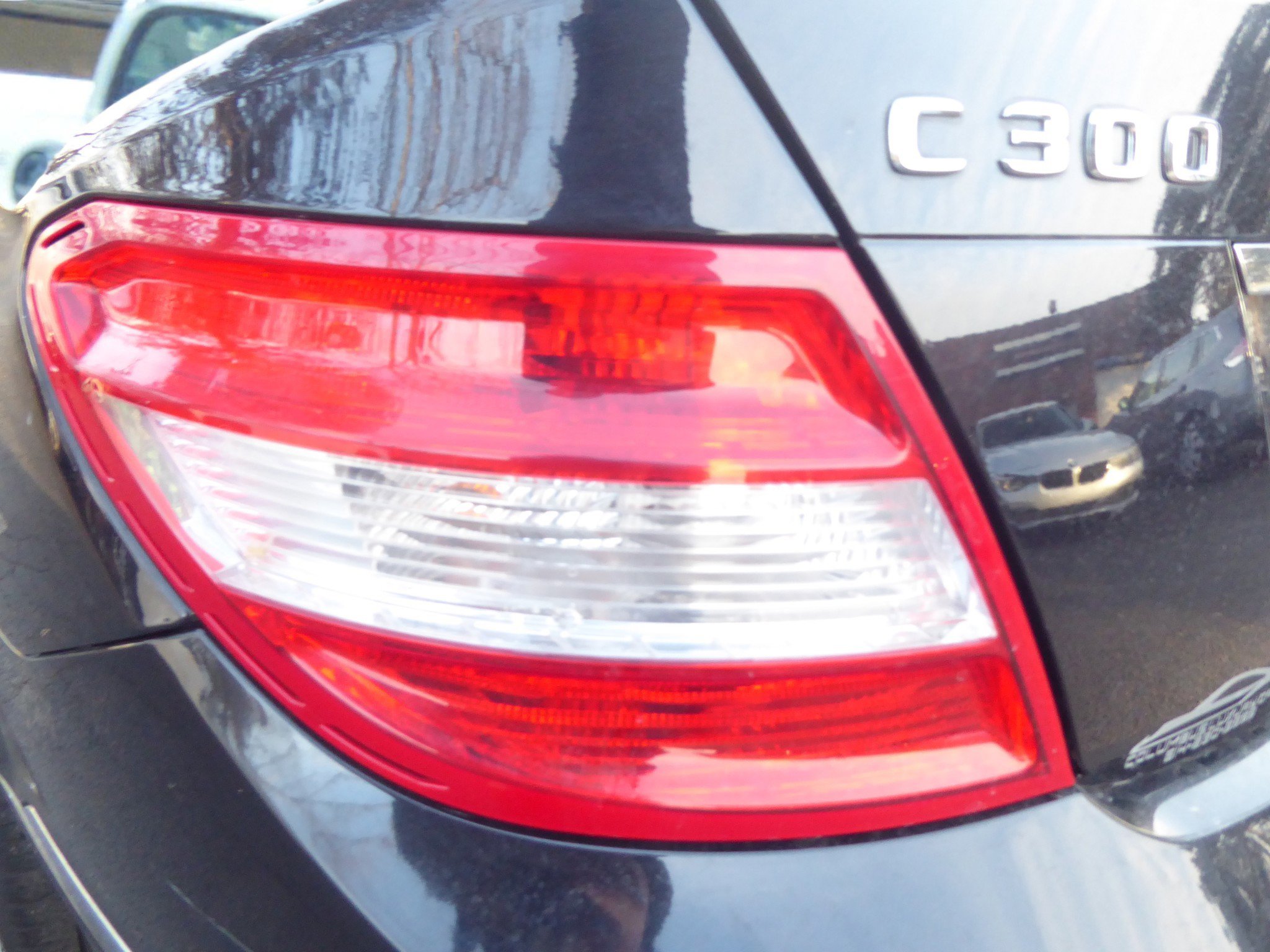 Used 2008 Mercedes-Benz C 300 Sport image 14