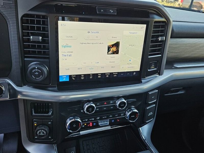 New 2025 Ford F150 Lariat image 18
