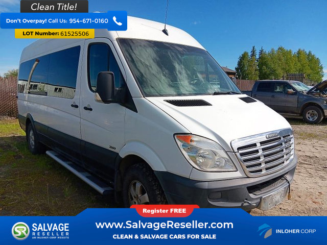 Used 2013 Freightliner Sprinter 2500 RWD image 5