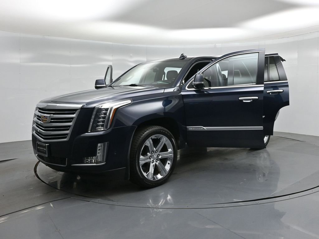 Used 2020 Cadillac Escalade Platinum image 33
