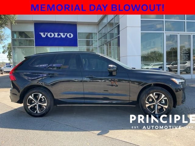 Certified 2026 Volvo XC60 B5 Core AWD/4WD image 7