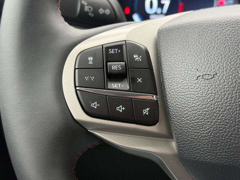 New 2026 Ford Explorer Active image 18