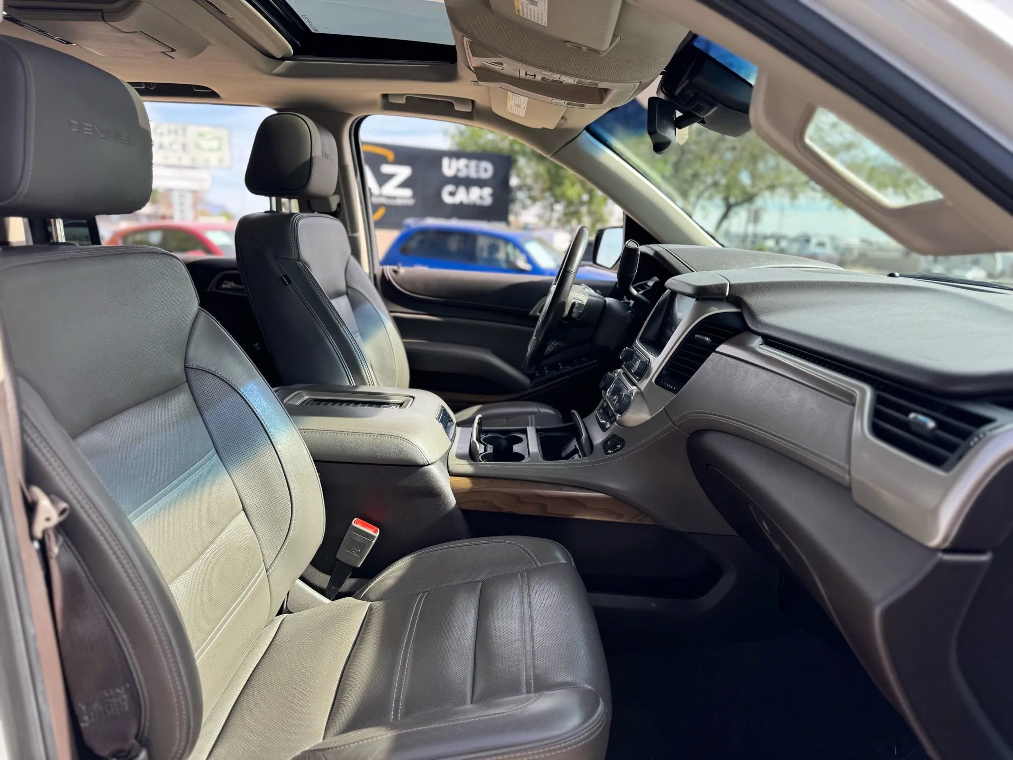 Used 2019 GMC Yukon XL Denali w/ Denali Ultimate Package image 37