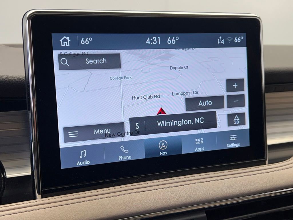 Used 2022 Lincoln Corsair FWD w/ Premium Package image 14