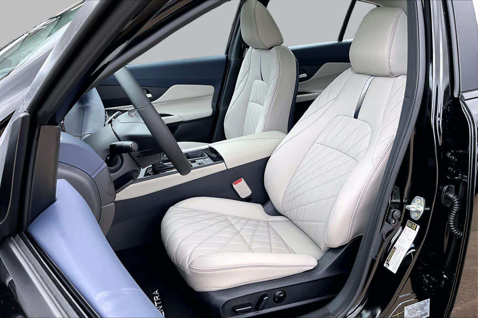 New 2026 Nissan Sentra SL FWD image 9