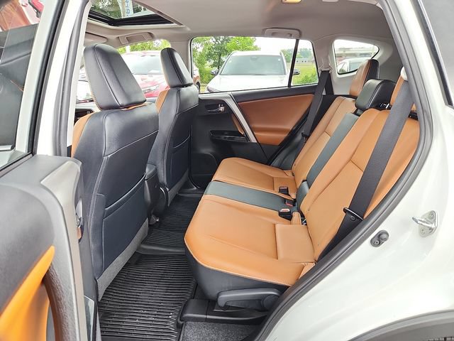 Used 2016 Toyota RAV4 Limited AWD/4WD image 11