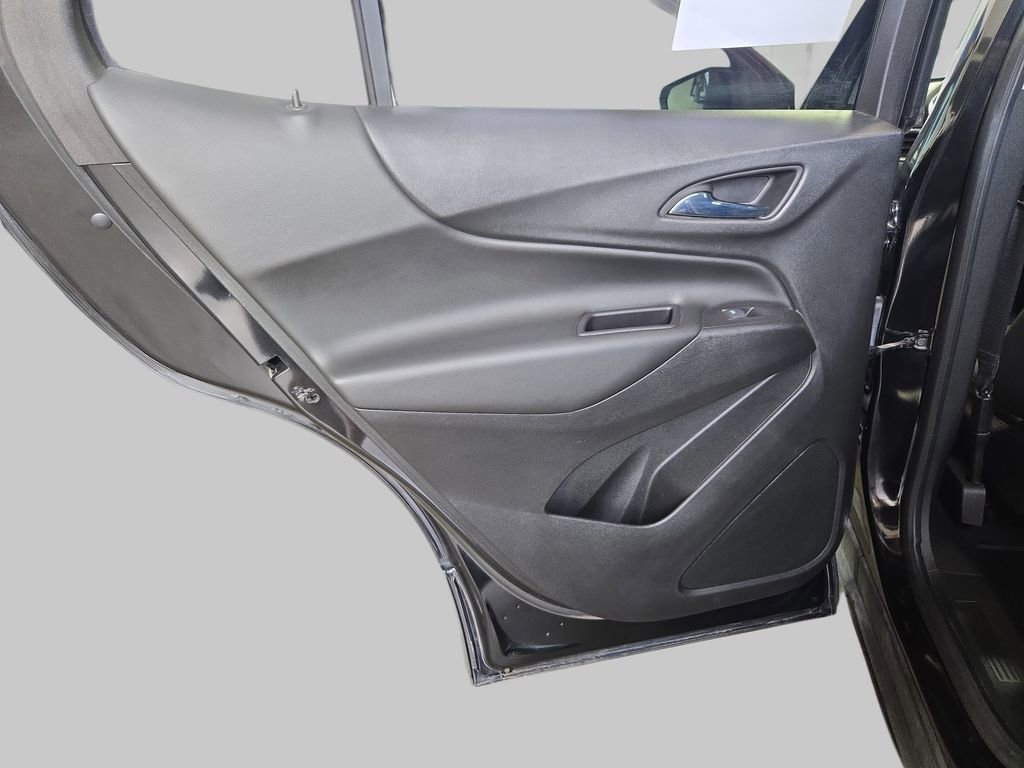 Used 2019 Chevrolet Equinox LT FWD image 16