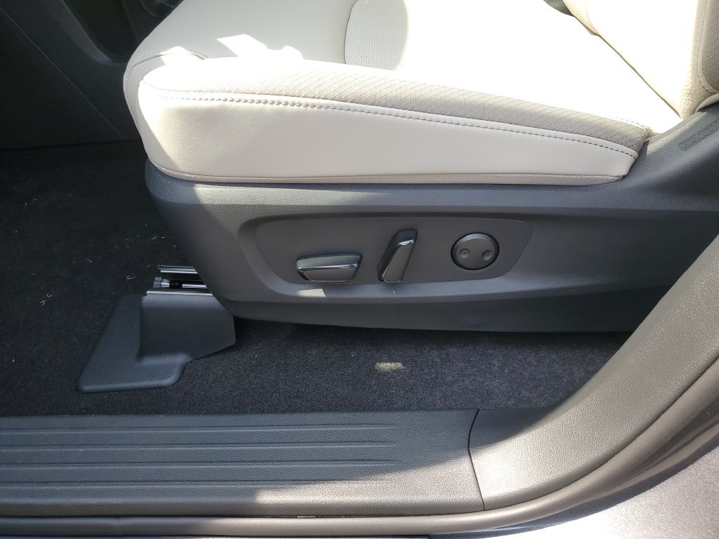 New 2026 Nissan Pathfinder SL FWD image 21