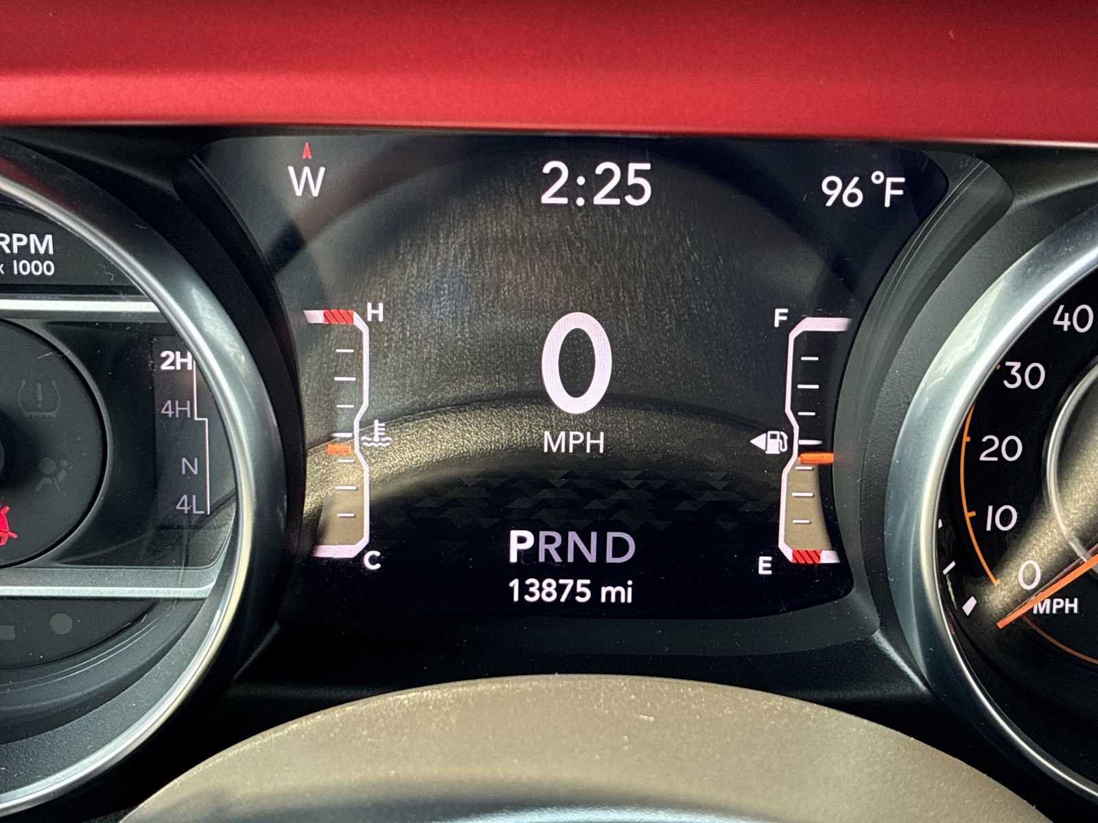 Used 2023 Jeep Wrangler Unlimited Rubicon w/ Cold Weather Group AWD/4WD image 10