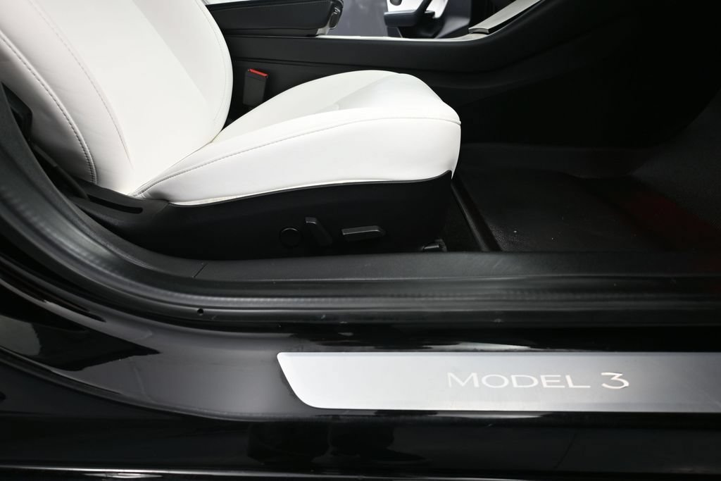 Used 2018 Tesla Model 3 Long Range AWD/4WD image 43