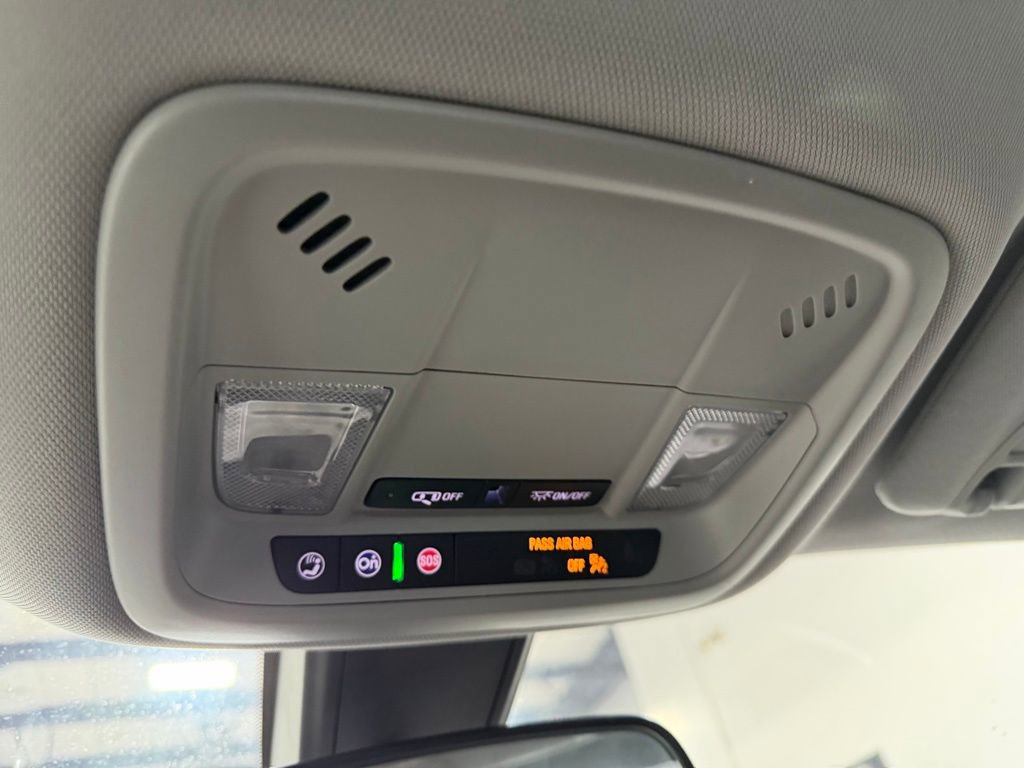 Used 2022 Chevrolet Malibu LS image 18