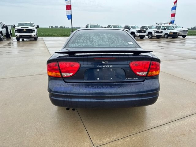 Used 2001 Oldsmobile Alero GL w/ Sun & Sound Pkg FWD image 4