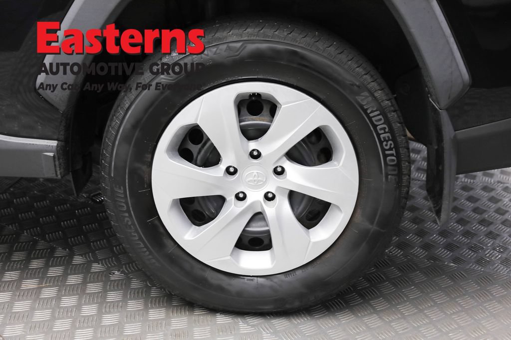 Used 2020 Toyota RAV4 LE w/ All Weather Liner Package AWD/4WD image 8