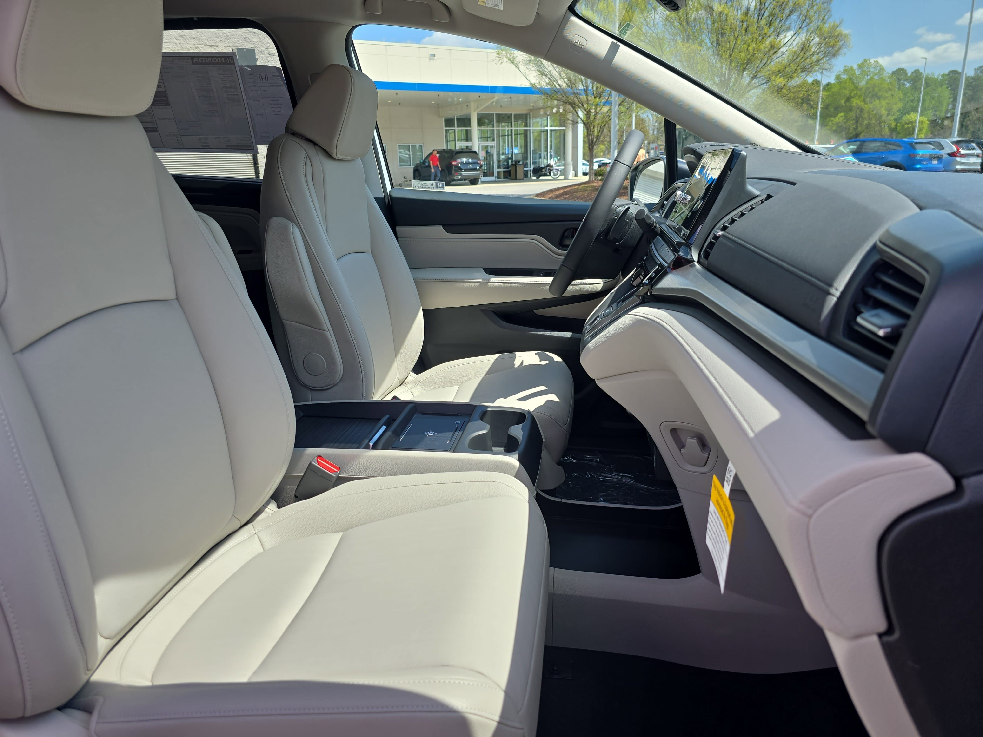 New 2026 Honda Odyssey EX-L image 10