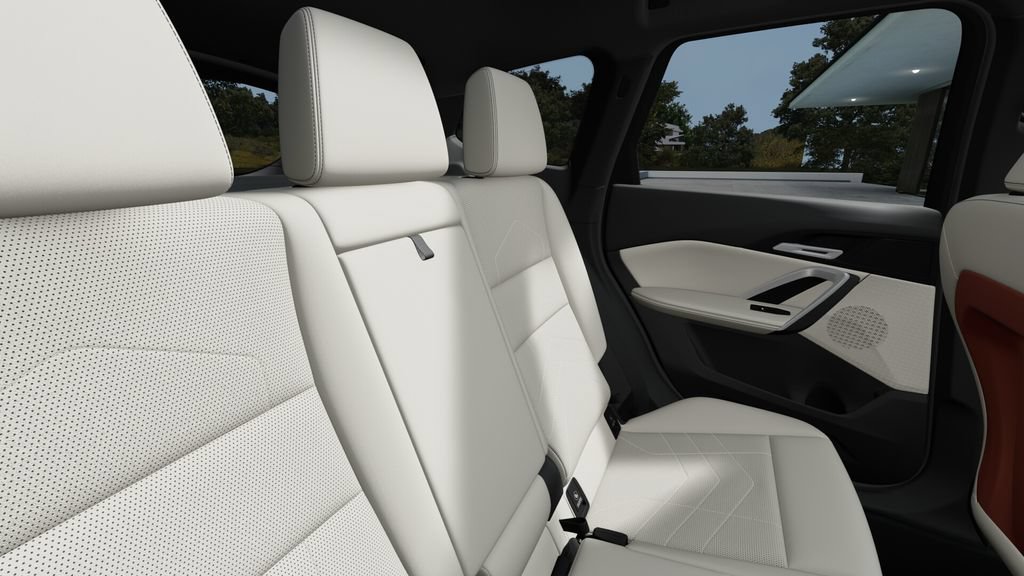 New 2027 BMW X1 xDrive28i AWD/4WD image 12