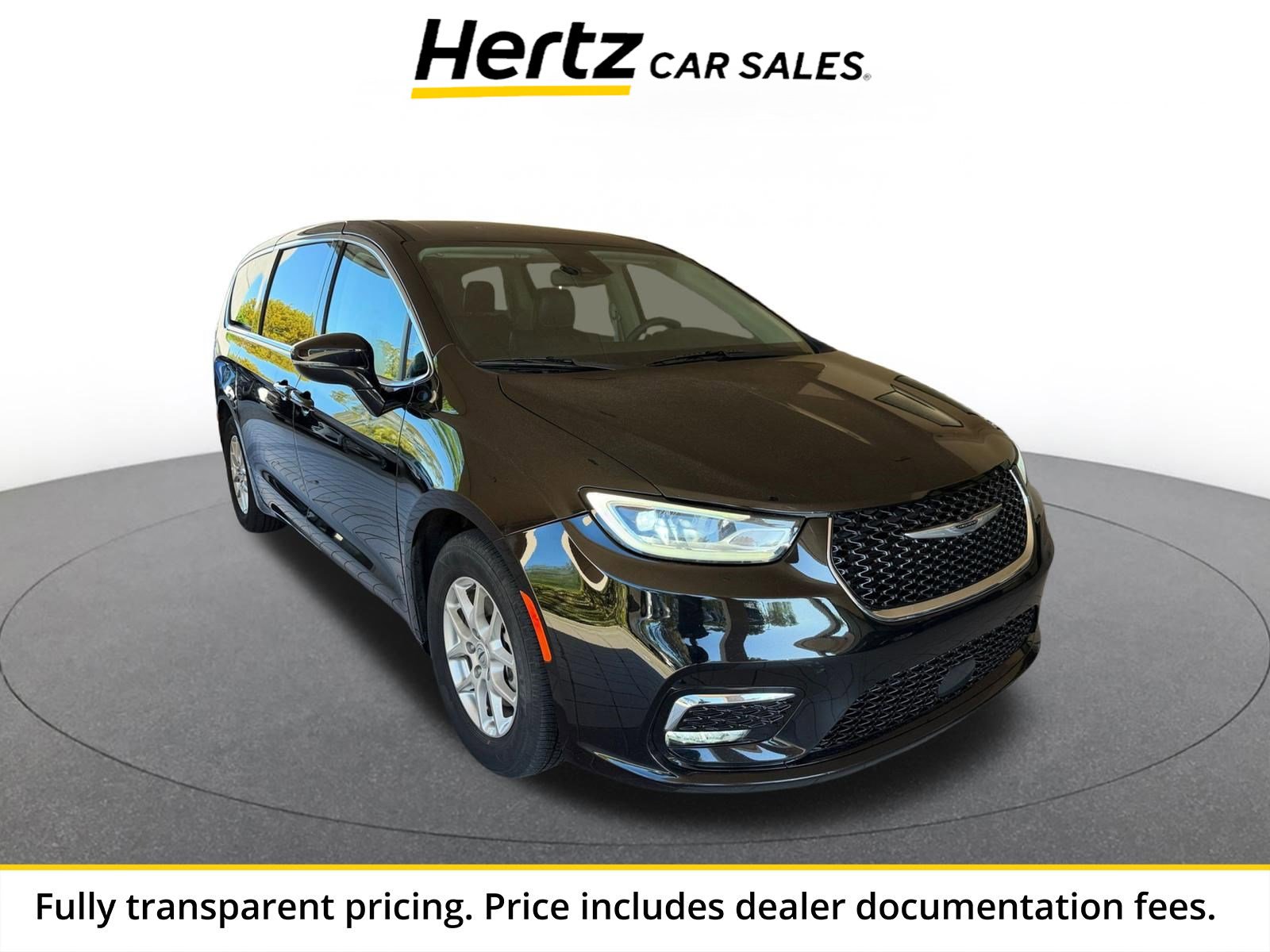 Used 2024 Chrysler Pacifica Touring-L