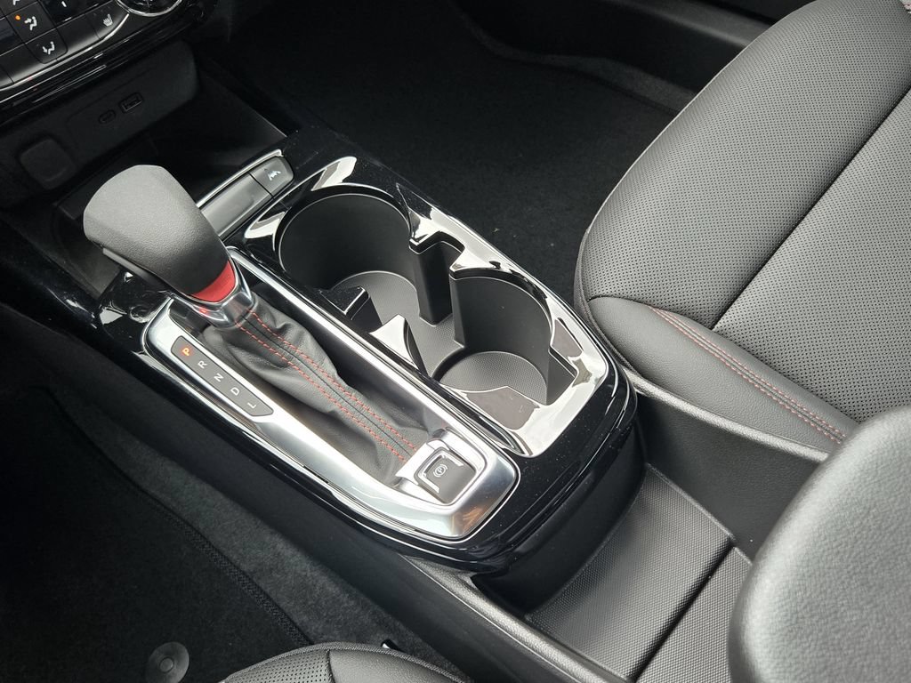 New 2026 Chevrolet Trax RS w/ Sunroof Package FWD image 21