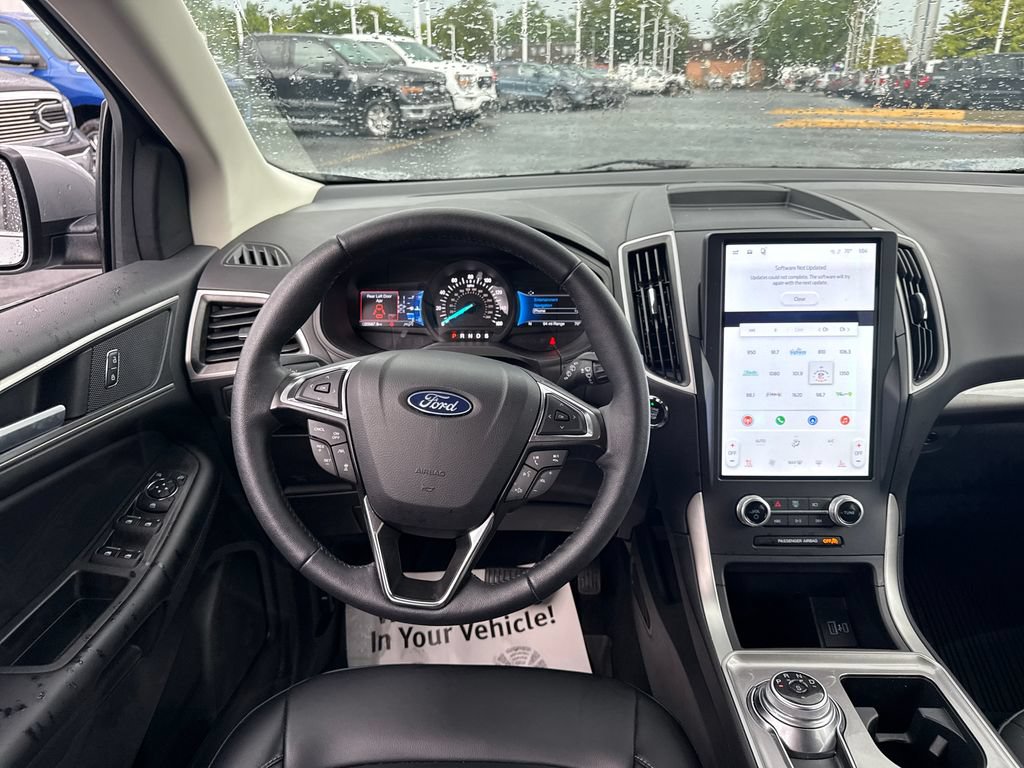 Used 2024 Ford Edge SEL w/ Convenience Package AWD/4WD image 22