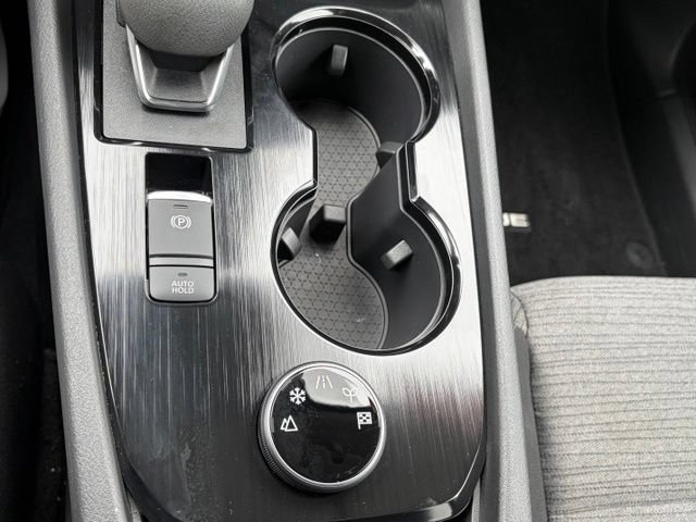 Certified 2023 Nissan Rogue SV AWD/4WD image 25