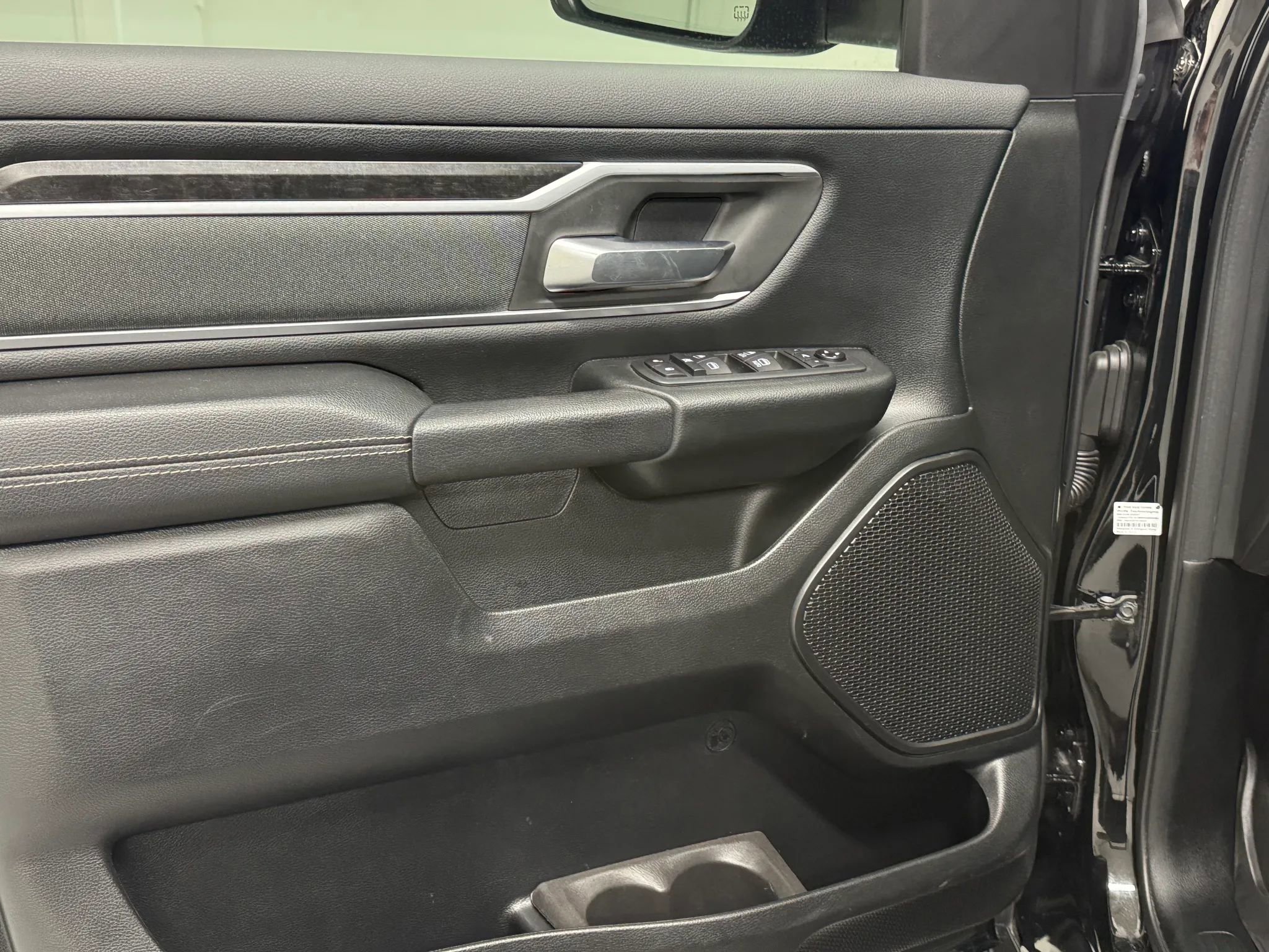 Used 2021 RAM 1500 Lone Star image 14