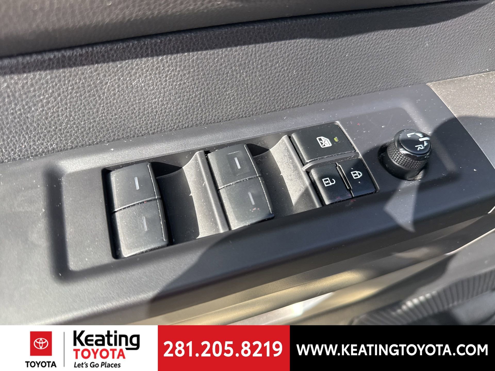 Used 2023 Toyota Tundra SR5 w/ SR5 Convenience Package image 13