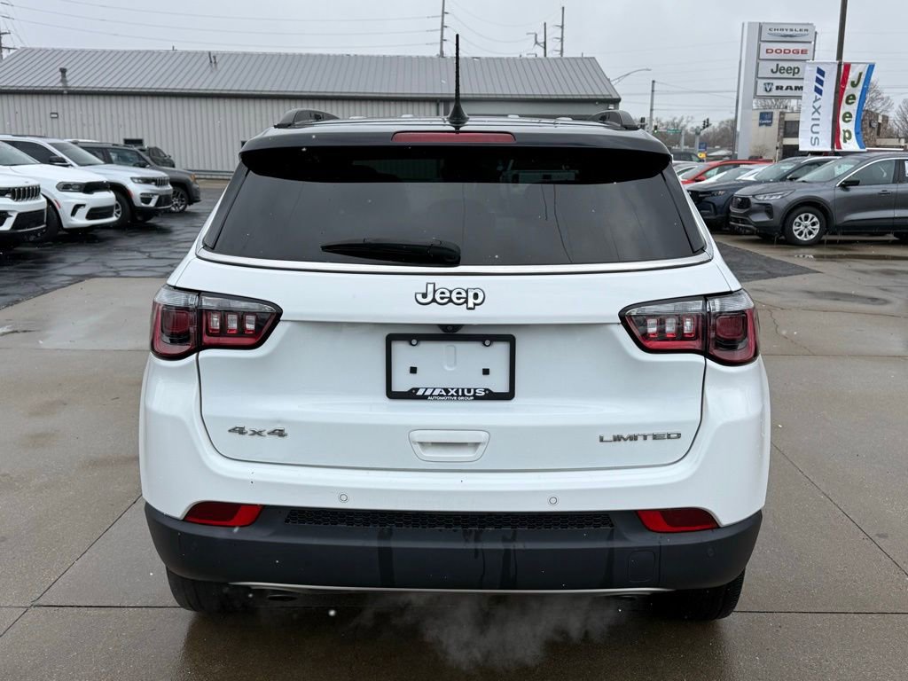 Used 2023 Jeep Compass Limited image 6