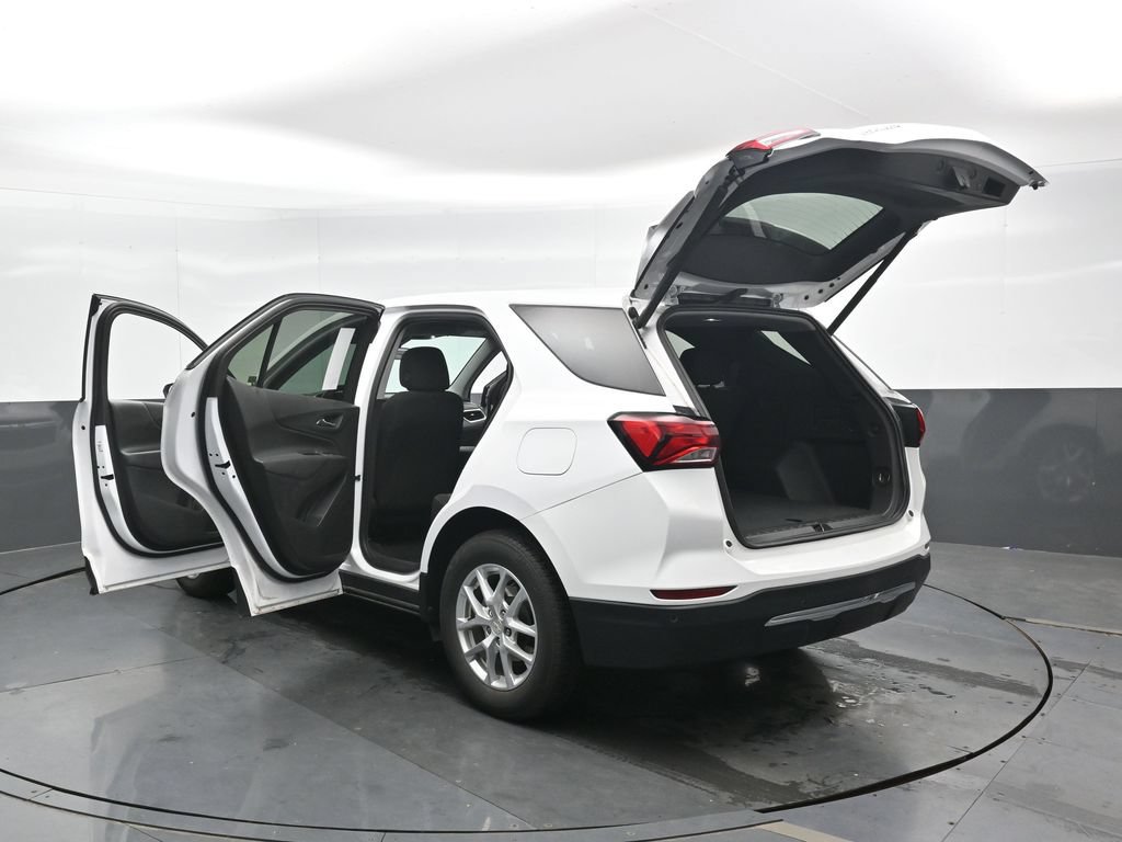 Used 2024 Chevrolet Equinox LT AWD/4WD image 48