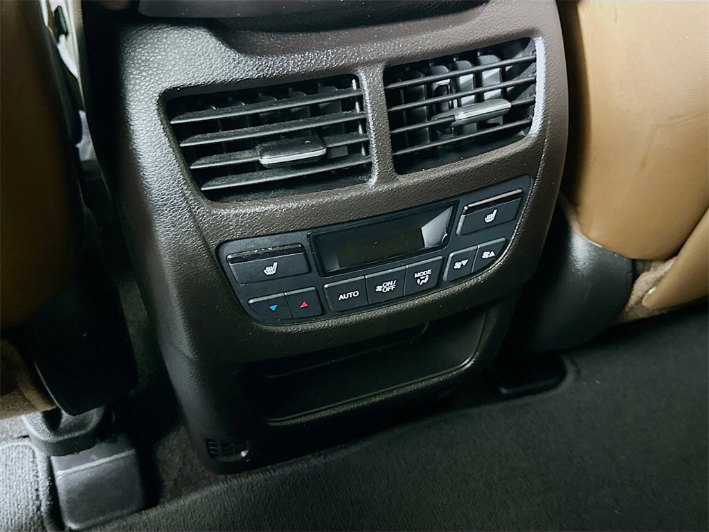 Used 2019 Acura MDX FWD w/ Advance Package image 32