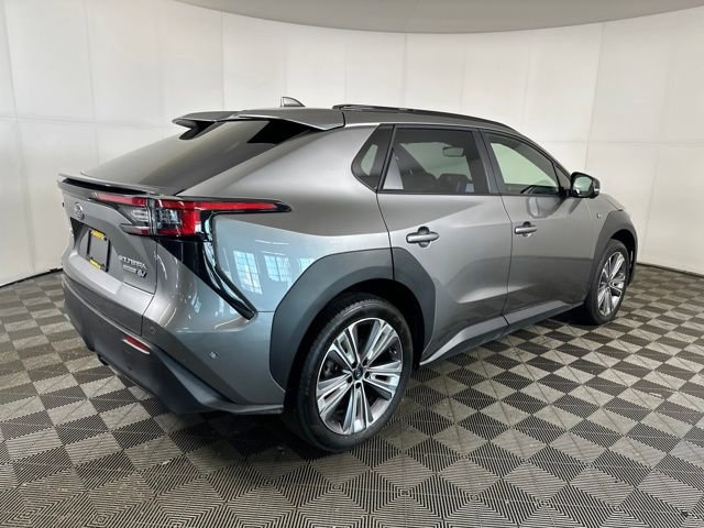 Used 2023 Subaru Solterra AWD image 3