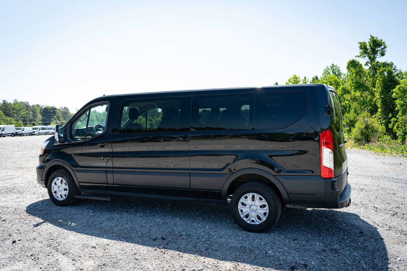 Used 2021 Ford Transit 350 XLT RWD image 7