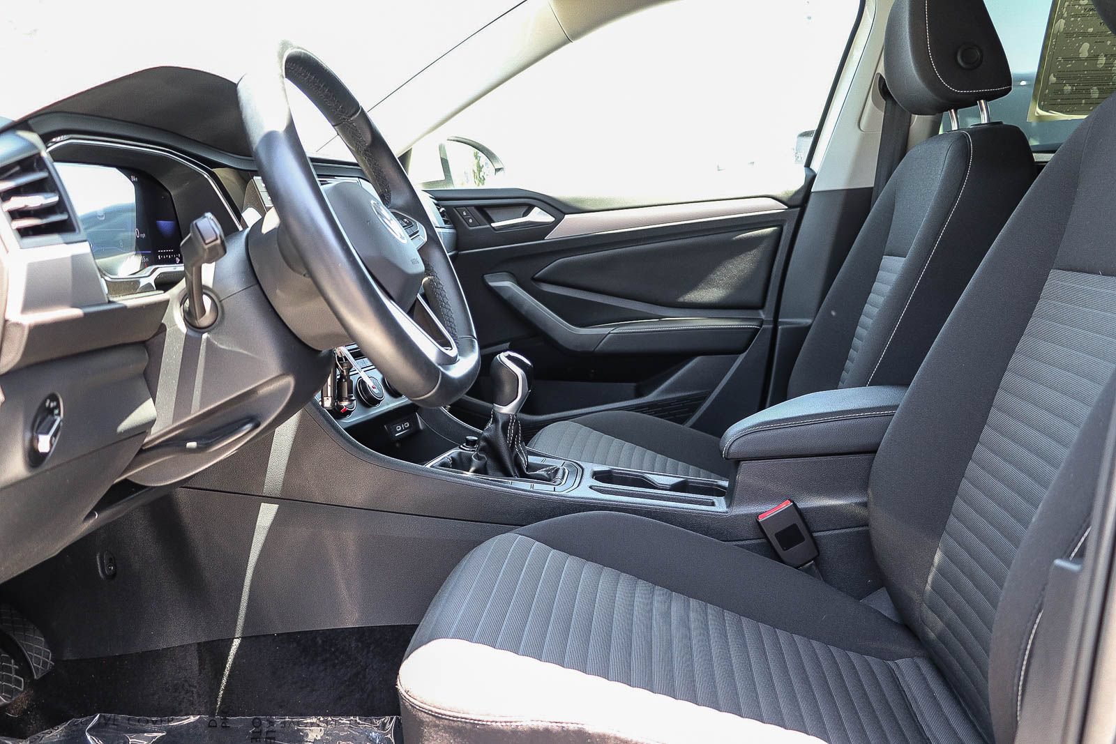 Certified 2024 Volkswagen Jetta S FWD image 18