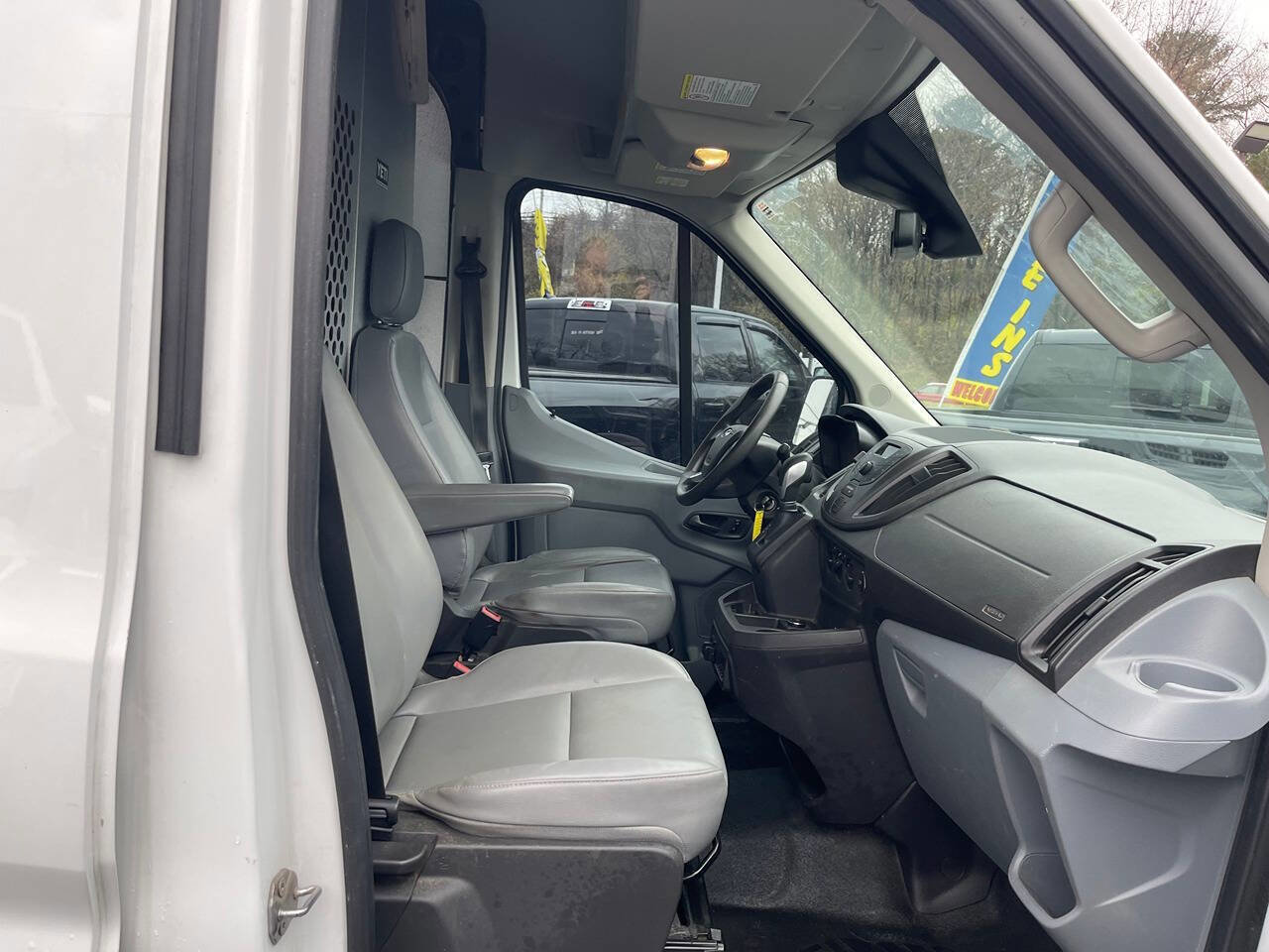 Used 2015 Ford Transit 250 148 Medium Roof image 21