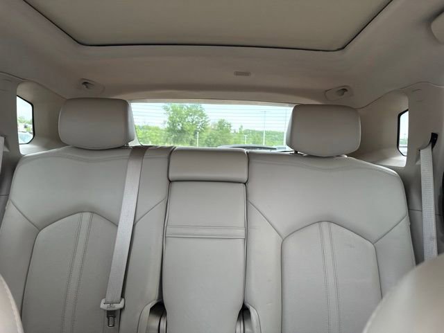 Used 2015 Cadillac SRX Luxury AWD/4WD image 15