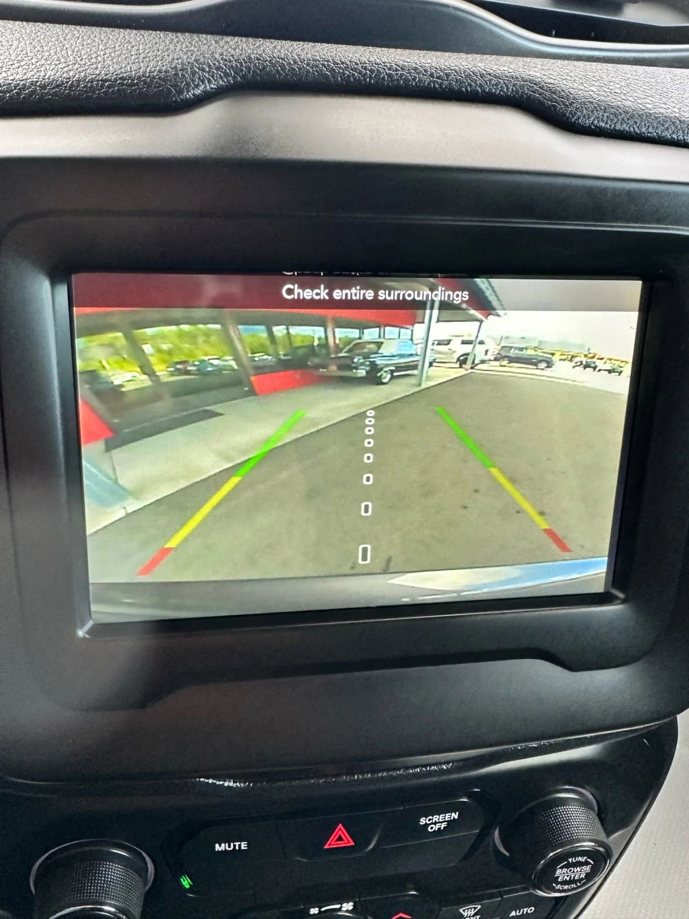 Used 2020 Jeep Renegade Limited image 9