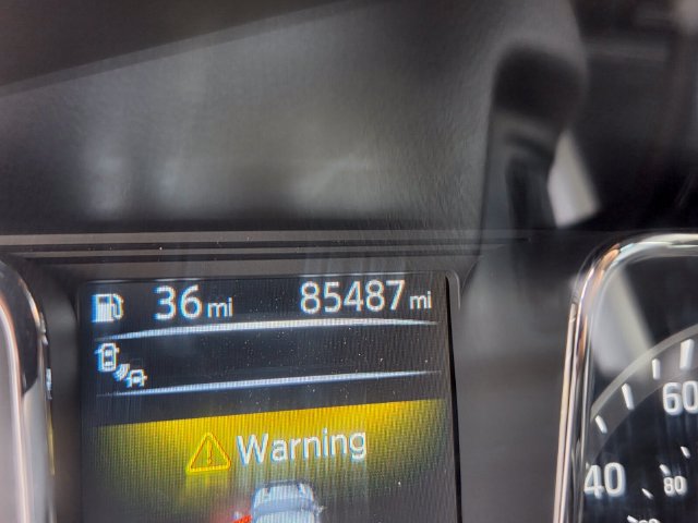 Used 2018 Nissan Titan SV w/ SV Convenience Package AWD/4WD image 28