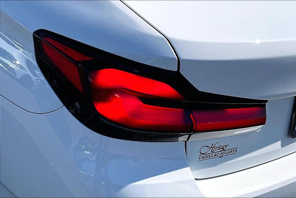 Used 2021 BMW 530e w/ Convenience Package image 23