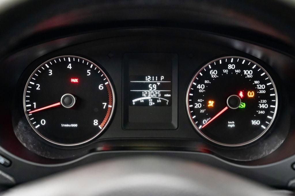 Used 2012 Volkswagen Jetta SE image 12