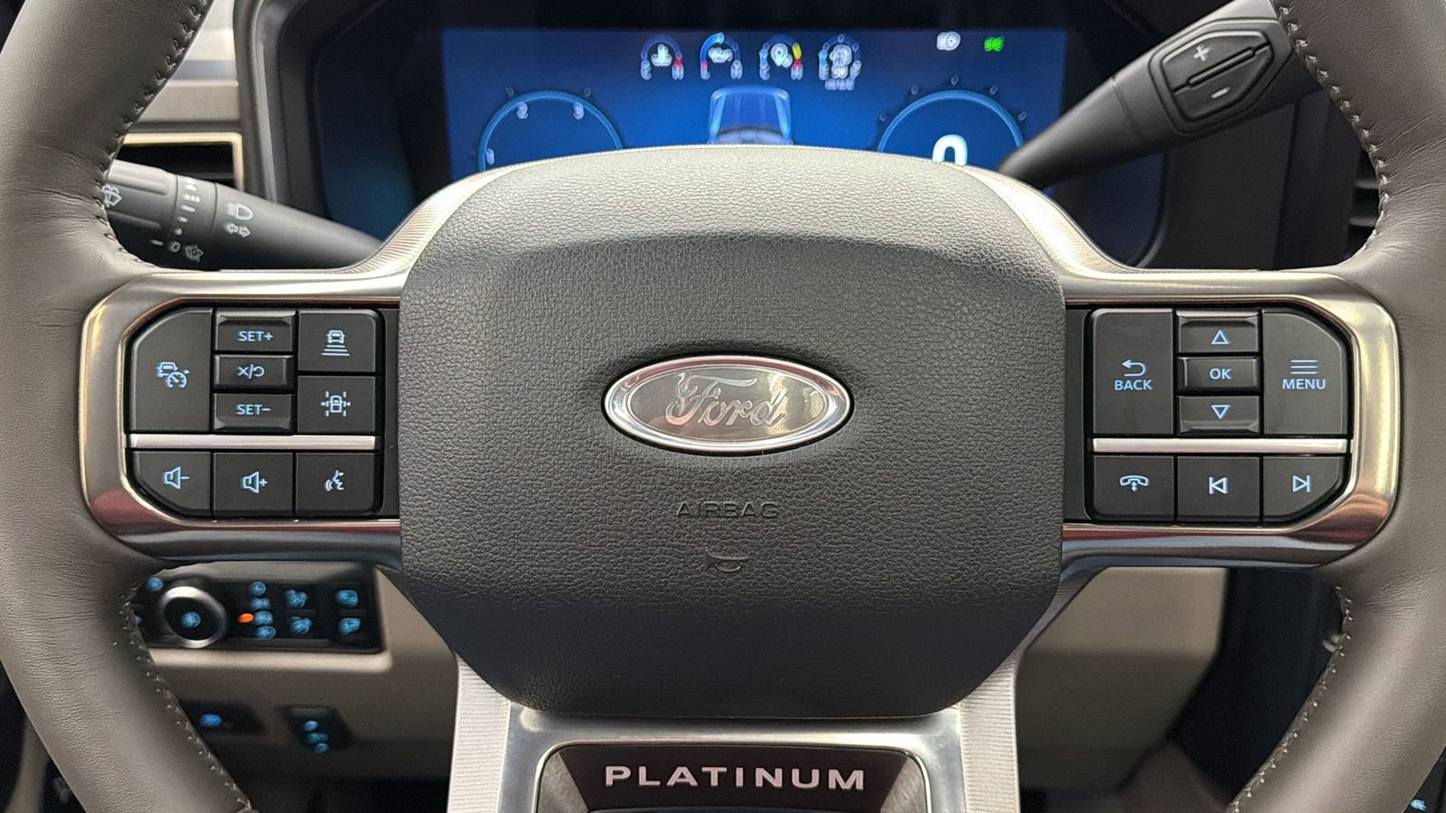 Used 2026 Ford F450 Platinum w/ Platinum Plus Package image 29