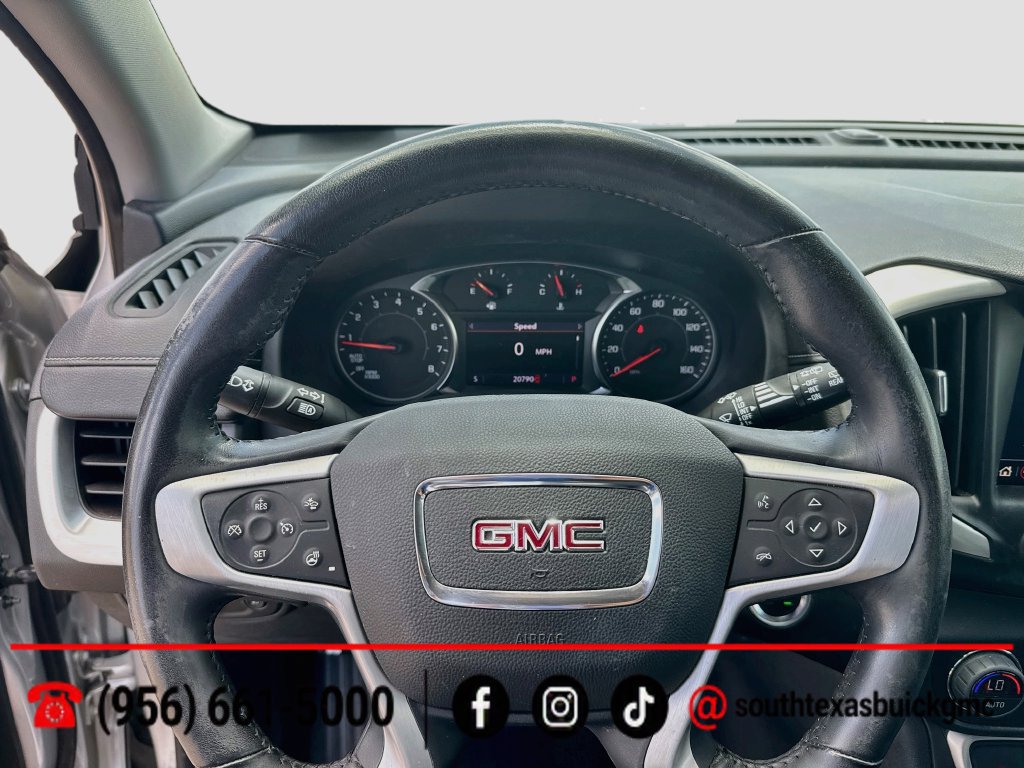 Used 2022 GMC Terrain SLT w/ LPO, 'HIT The Road' Package FWD image 14