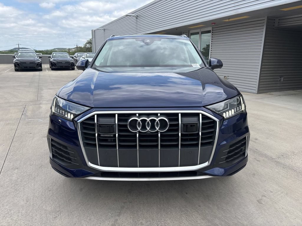 Used 2023 Audi Q7 2.0T Premium Plus w/ Premium Plus Package AWD/4WD image 2