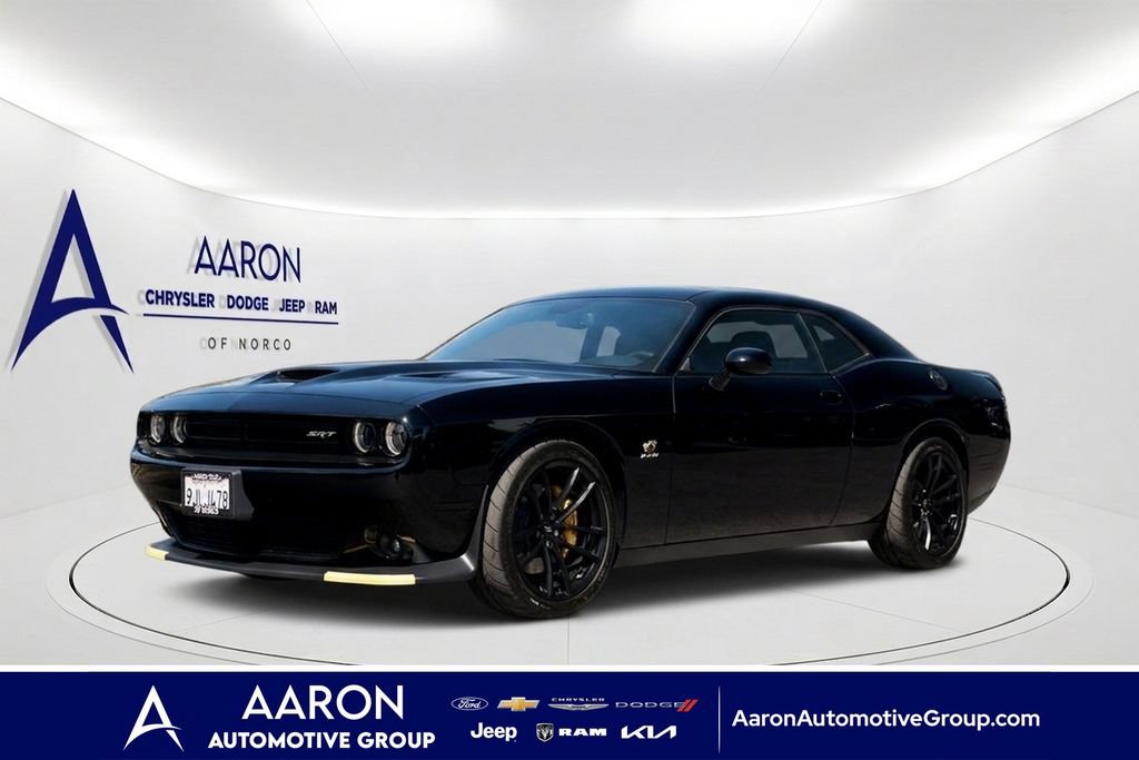 Used 2023 Dodge Challenger R/T Scat Pack RWD image 1