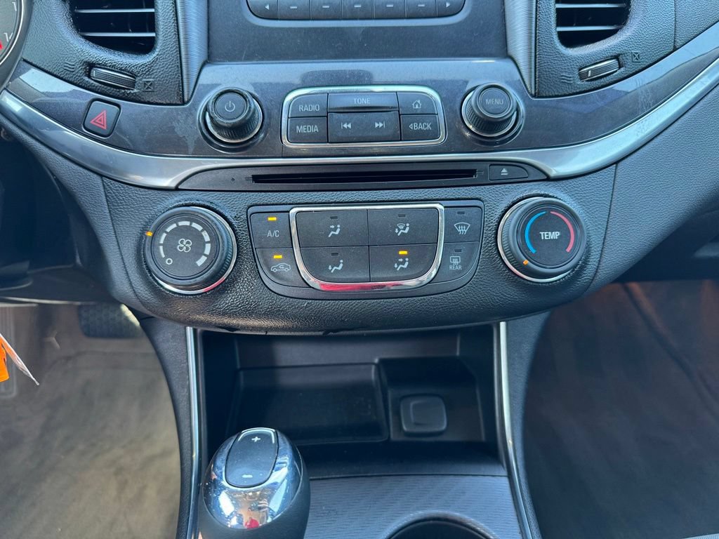 Used 2014 Chevrolet Impala LS w/ LS Convenience Package FWD image 21