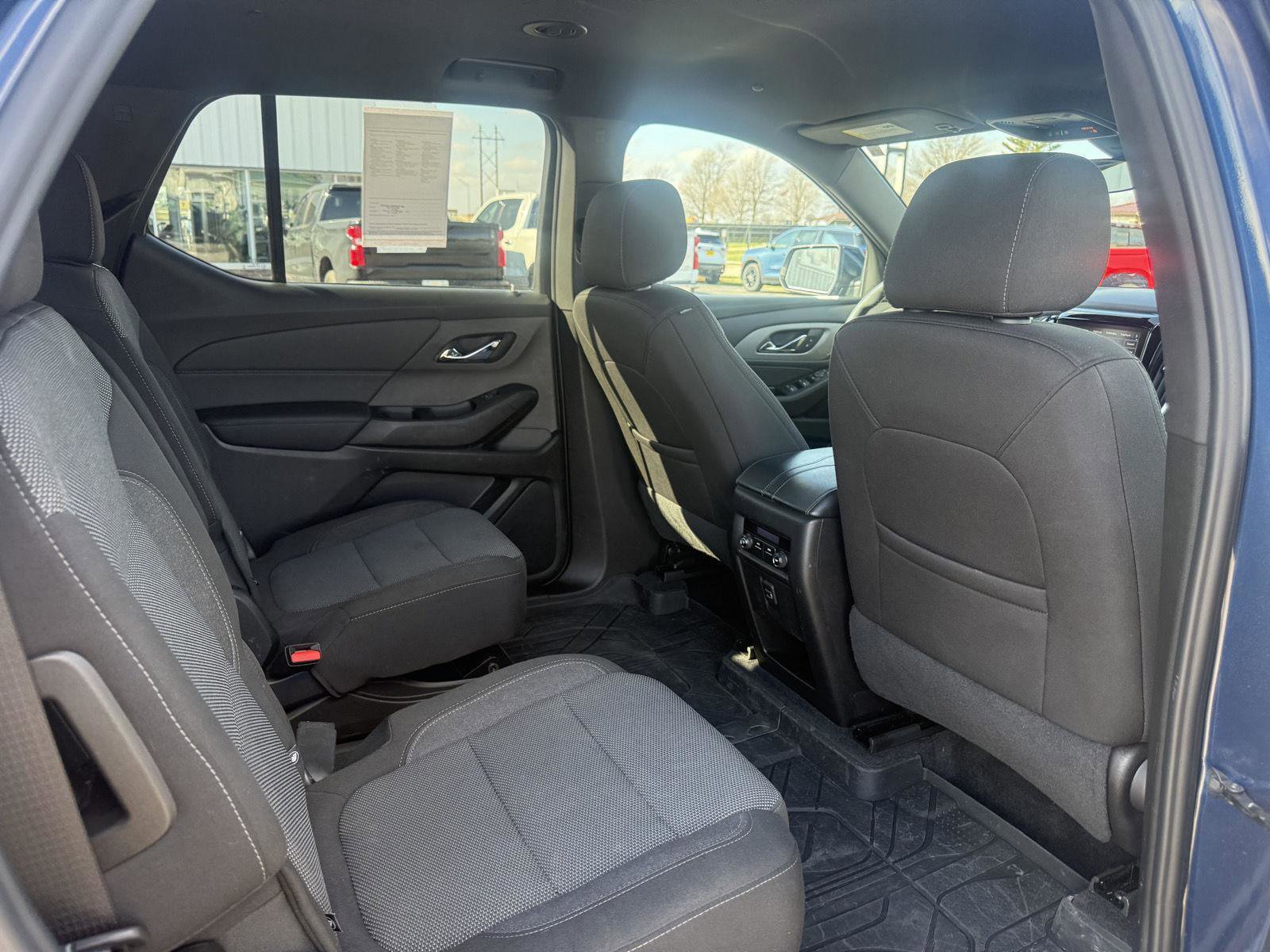 Used 2023 Chevrolet Traverse LT w/ LPO, Floor Liner Package image 21