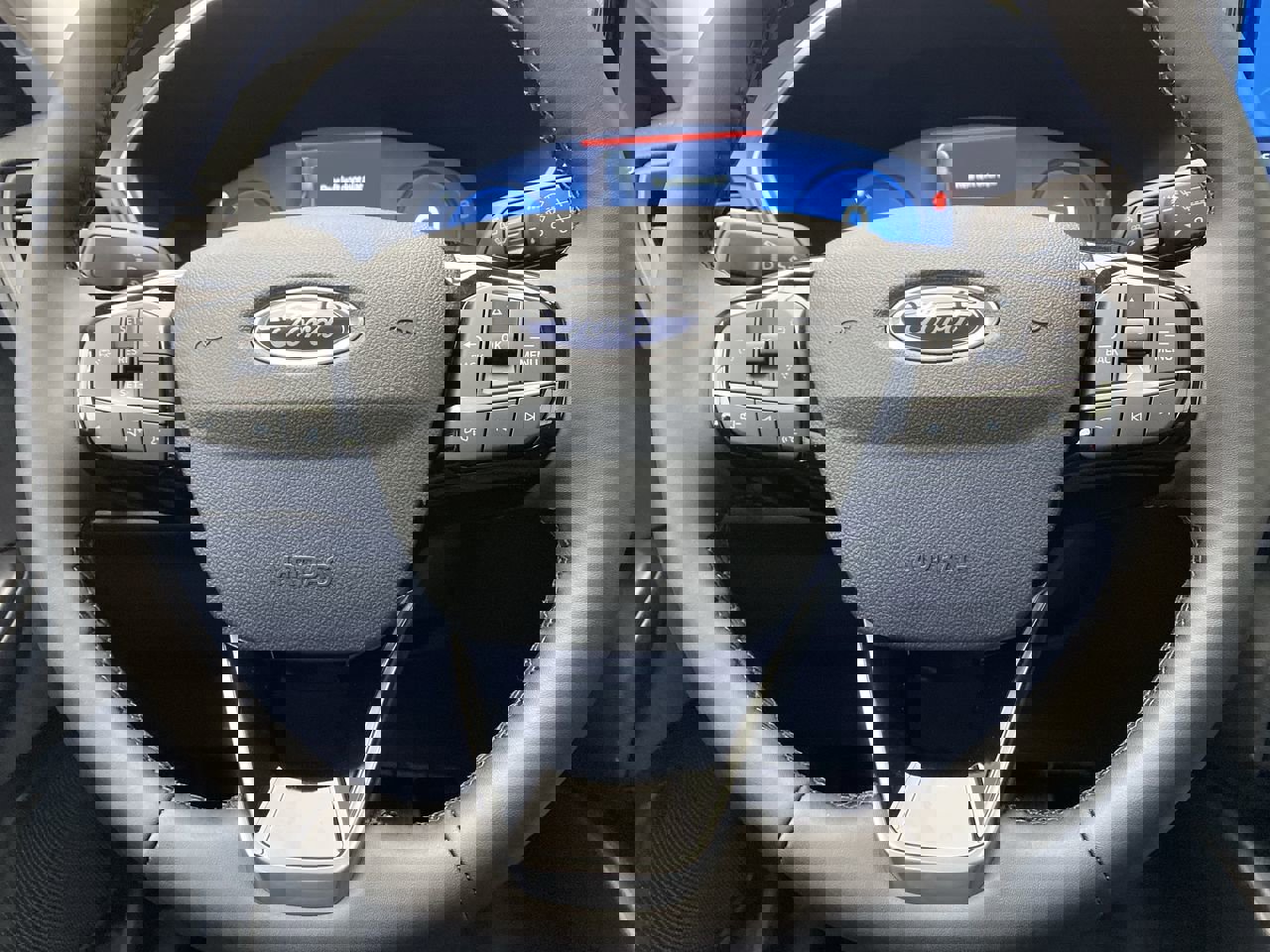 New 2024 Ford Escape SE w/ PHEV Premium Package image 14