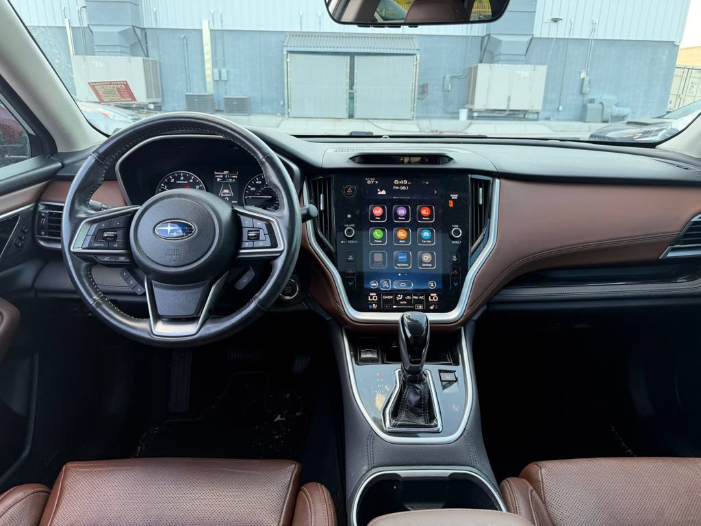 Used 2020 Subaru Outback Touring AWD/4WD image 7