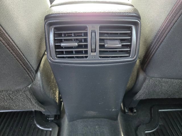 Used 2019 Nissan Rogue S image 13